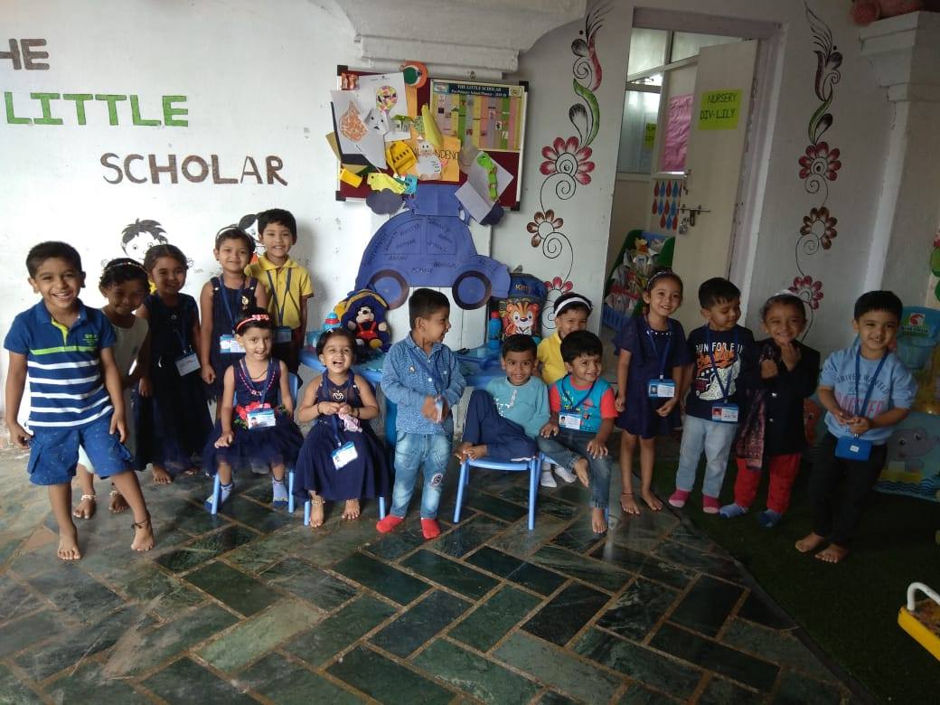 Kids painting